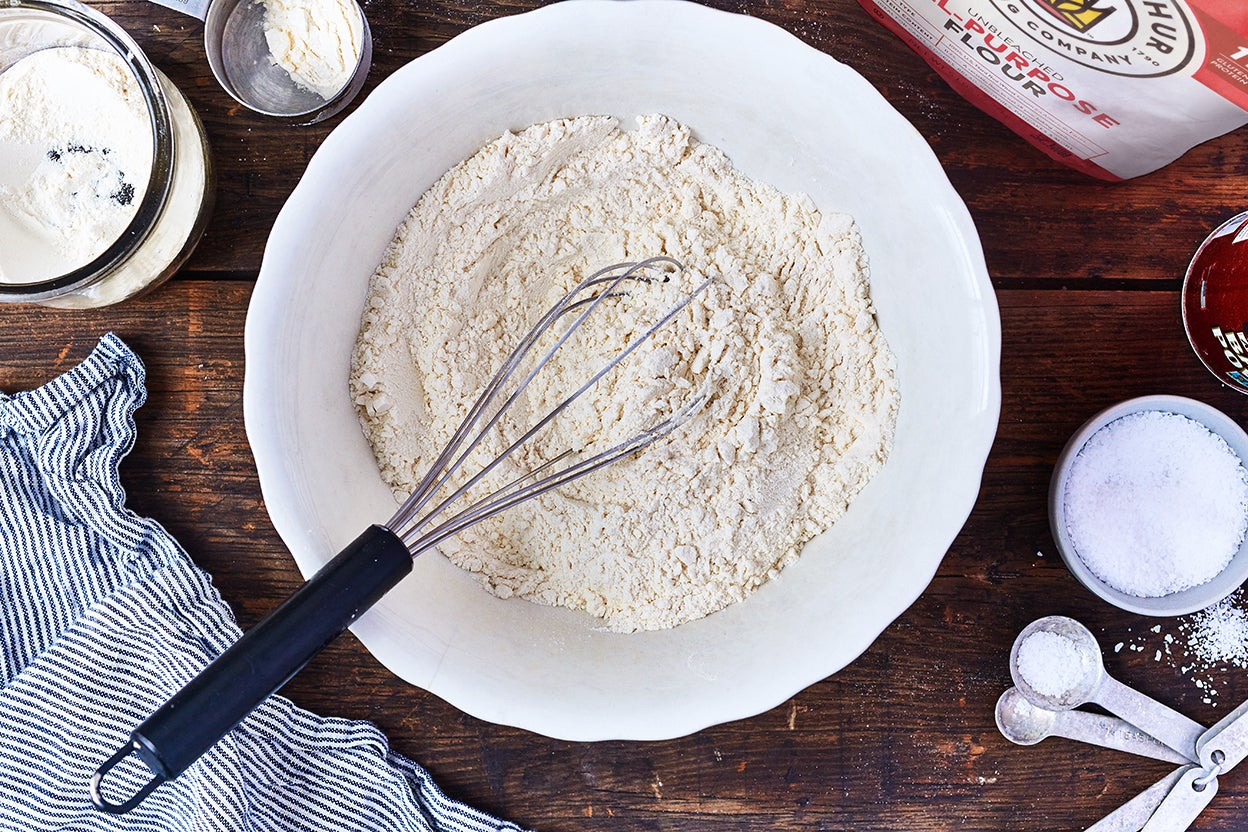 Homemade Self-Rising Flour: A Lifesaving Kitchen Staple Guide
